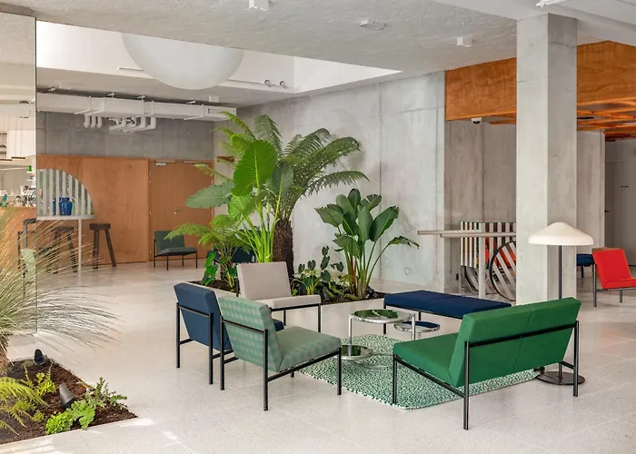 Vertime 莱萨布勒-多洛讷