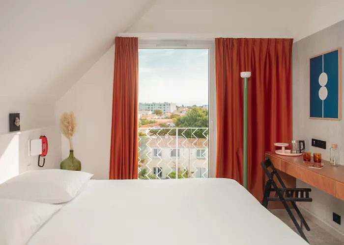 酒店 Vertime 莱萨布勒-多洛讷