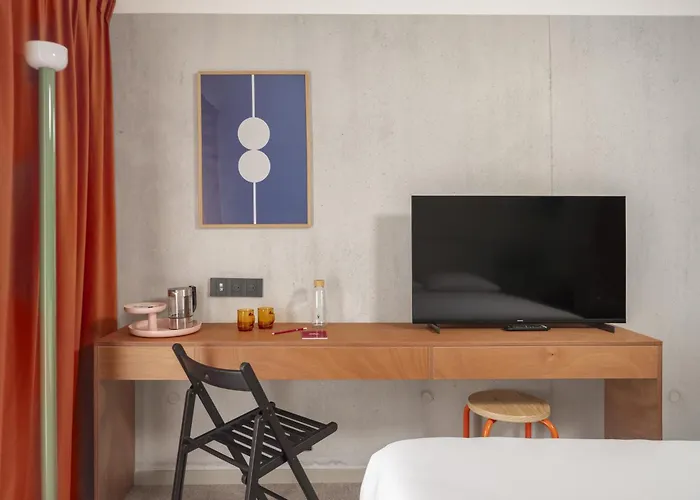 Vertime ホテル レ・サ​​ーブル・ドロンヌ